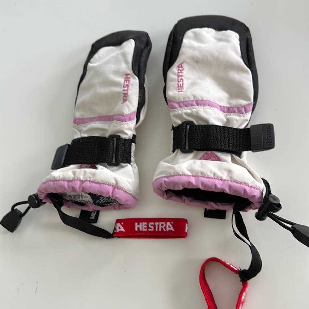 Hestra Girls Mittens Size 3